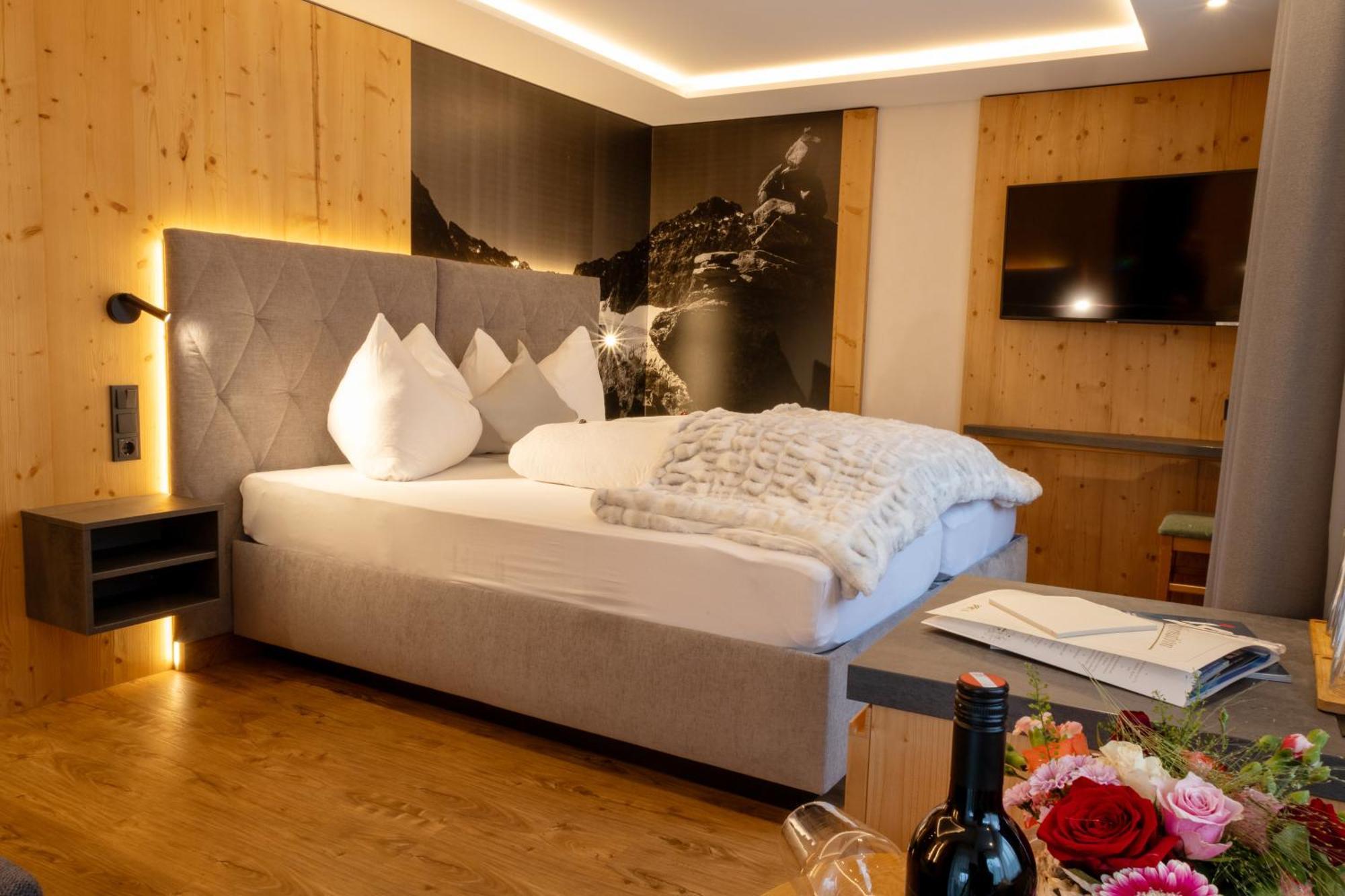 Eggerstueberl Hotell Ischgl Eksteriør bilde