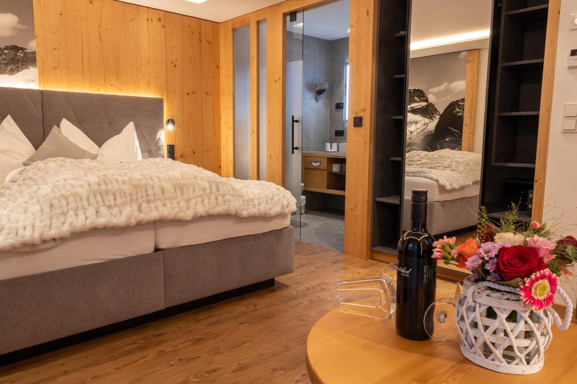 Eggerstueberl Hotell Ischgl Eksteriør bilde